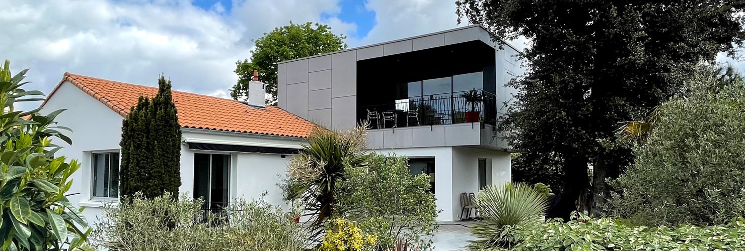 SURELEVATION maison OSSATURE BOIS bardage contemporain Royan 17200 SURELEVATION maison OSSATURE BOIS bardage contemporain Royan 17200