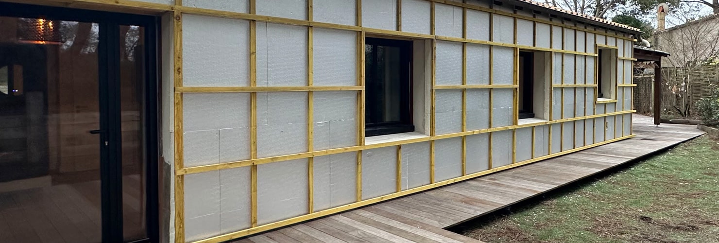 isolation des murs extérieur bloc polystyrène maison Charente maritime 17