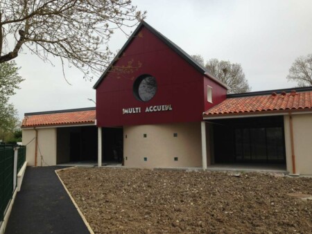 SURÉLÉVATION OSSATURE BOIS CHARPENTE TRADITIONNELLE BARDAGE FUNDERMAX SAUJON 17600 SURÉLÉVATION OSSATURE BOIS CHARPENTE TRADITIONNELLE BARDAGE FUNDERMAX SAUJON 17600