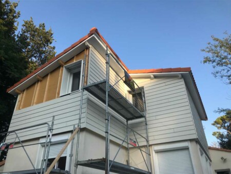 surelevation et pose bardage bois maison saintgeorge didone 17110