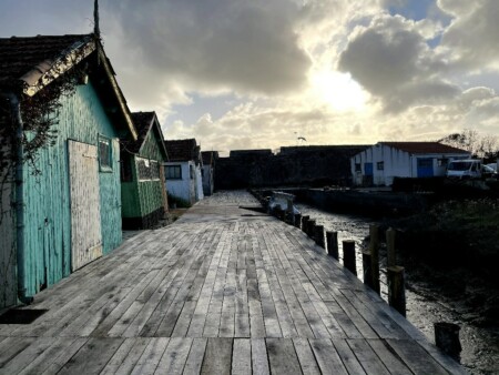 renovation ponton bois port ostreilcole chateau d oleron