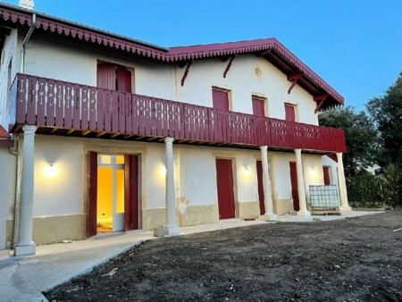 renovation menuiserie rambarde maison basque catherine rama architecte st george didonne