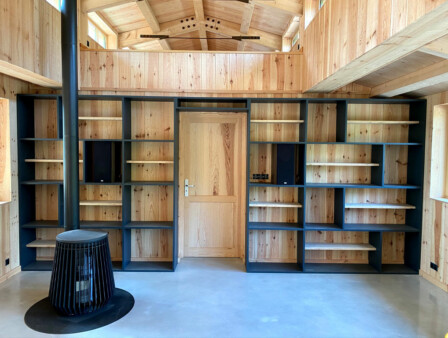 amenagement poelle bois bibliotheque