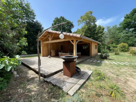 construction d'un espace bbq cuisine d'été maison bois