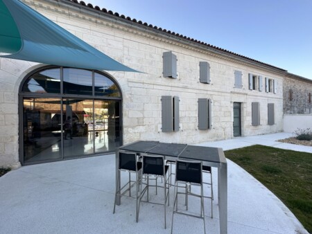 rénovation maison maître charentaise pose menuiserie aluminium bois