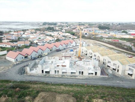 réalisation charpente toiture zinguerie lotissement maison cote charente maritime